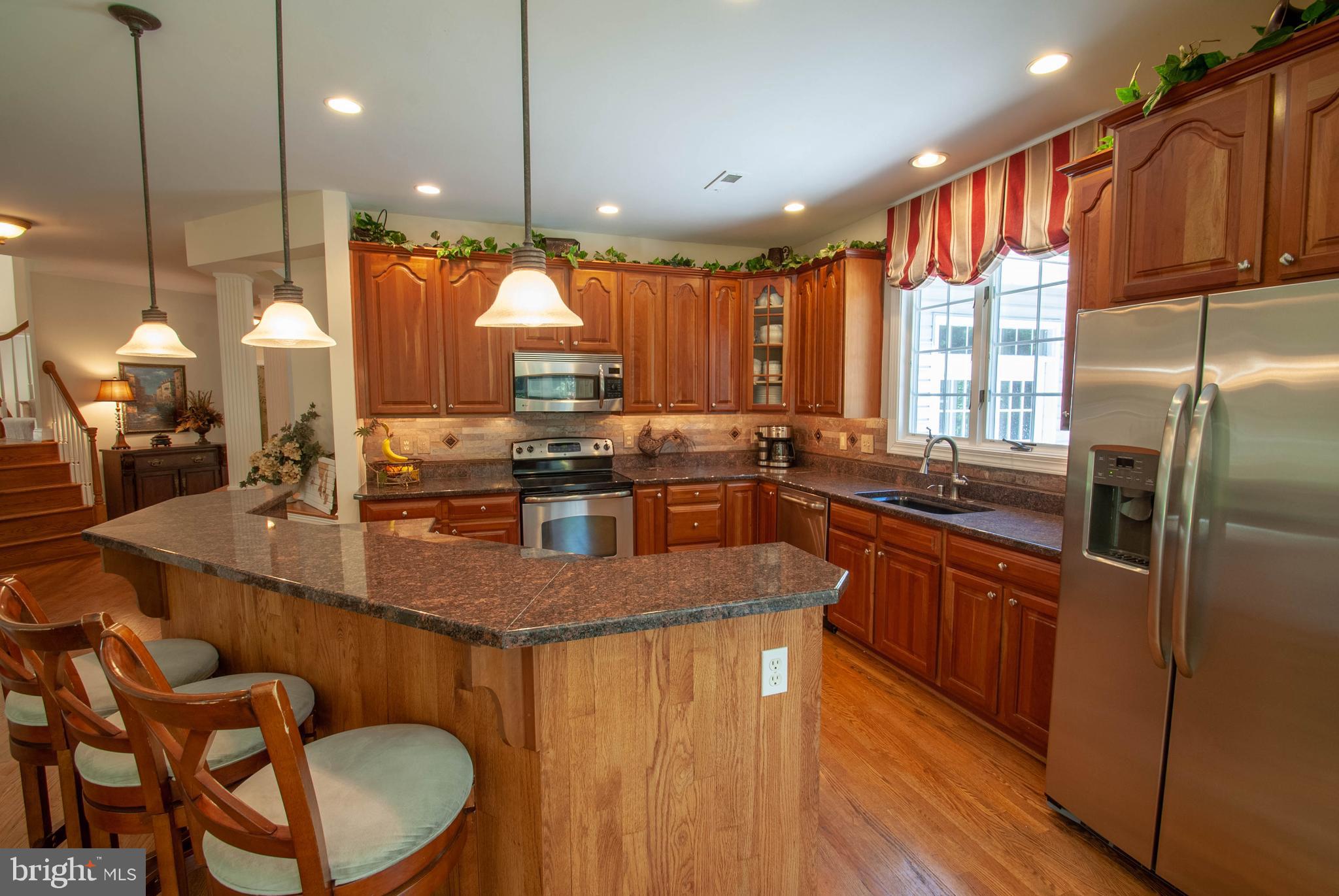2002 Cortland Road Davidsonville, MD 21035 - Photo 9 of 43 Large center island, granite counters