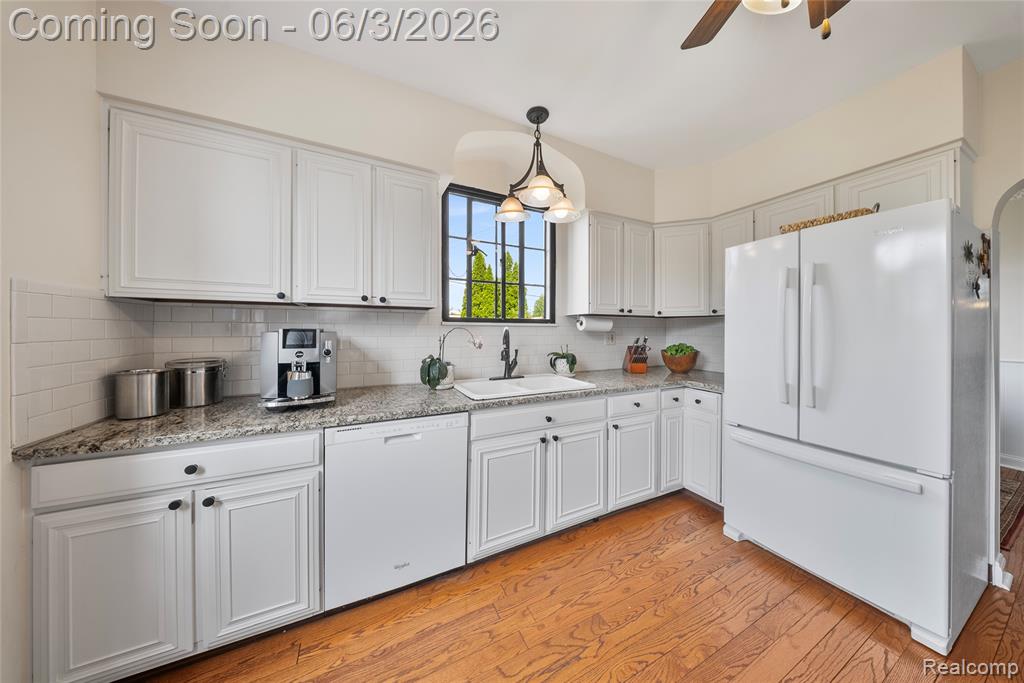 2470 Riverside Drive Trenton, MI 48183 - Photo 45 of 78