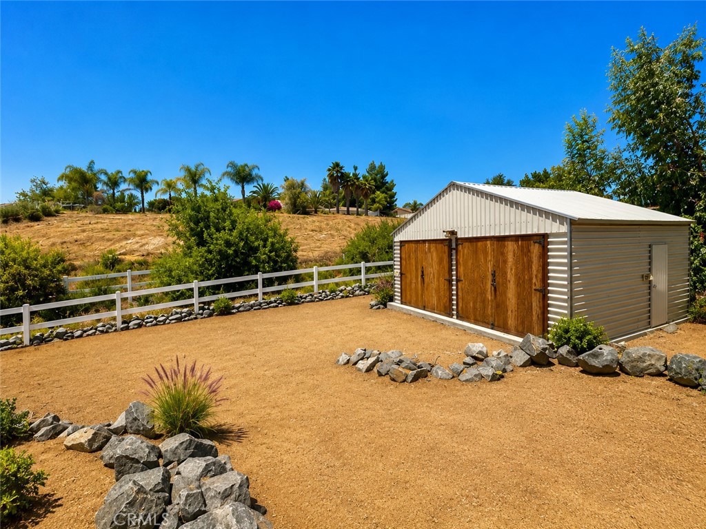 23841 Piedras Road Perris, CA 92570 - Photo 69 of 70 Worksman double garage