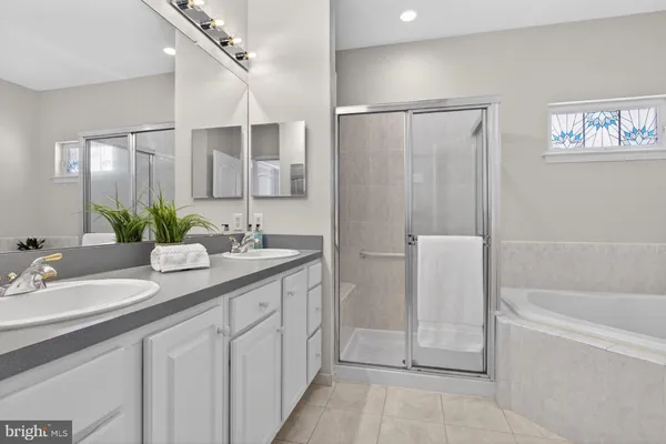 $665,000 | 21 Globeflower Lane, Princeton Junction, NJ 08550