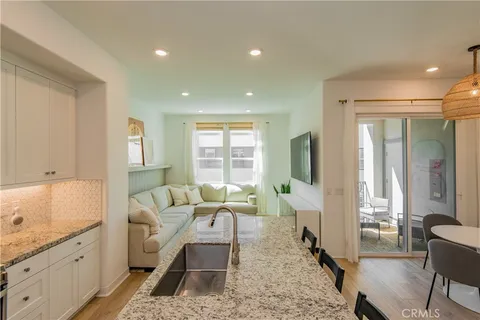 $429,995 | 27466 Mercantile Court, Unit 203, Valencia, CA 91381
