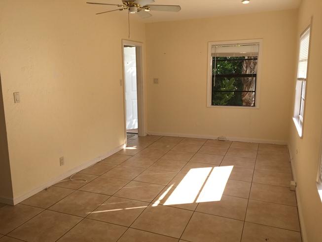 247 Conniston Road, Unit D West Palm Beach, FL 33405 - Photo 2 of 11 2016-01-19 10.50.02
