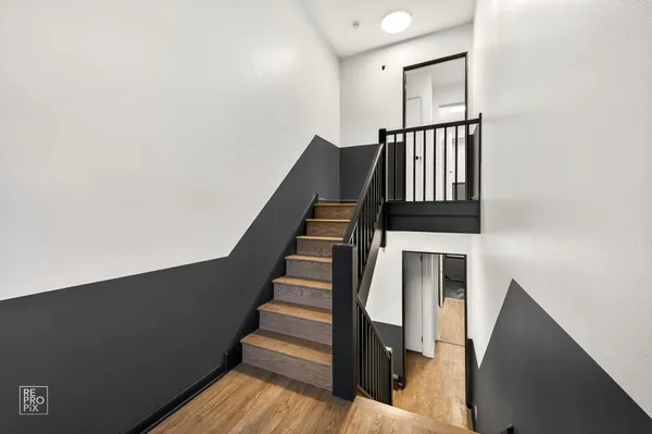 $2,295 | 7359 North Winchester Avenue, Unit 2F, Chicago, IL 60626