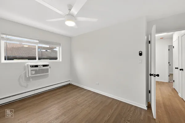 $2,295 | 7359 North Winchester Avenue, Unit 2F, Chicago, IL 60626