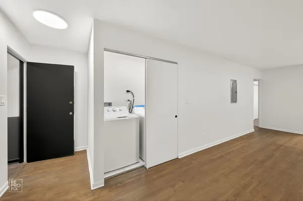 $2,295 | 7359 North Winchester Avenue, Unit 2F, Chicago, IL 60626