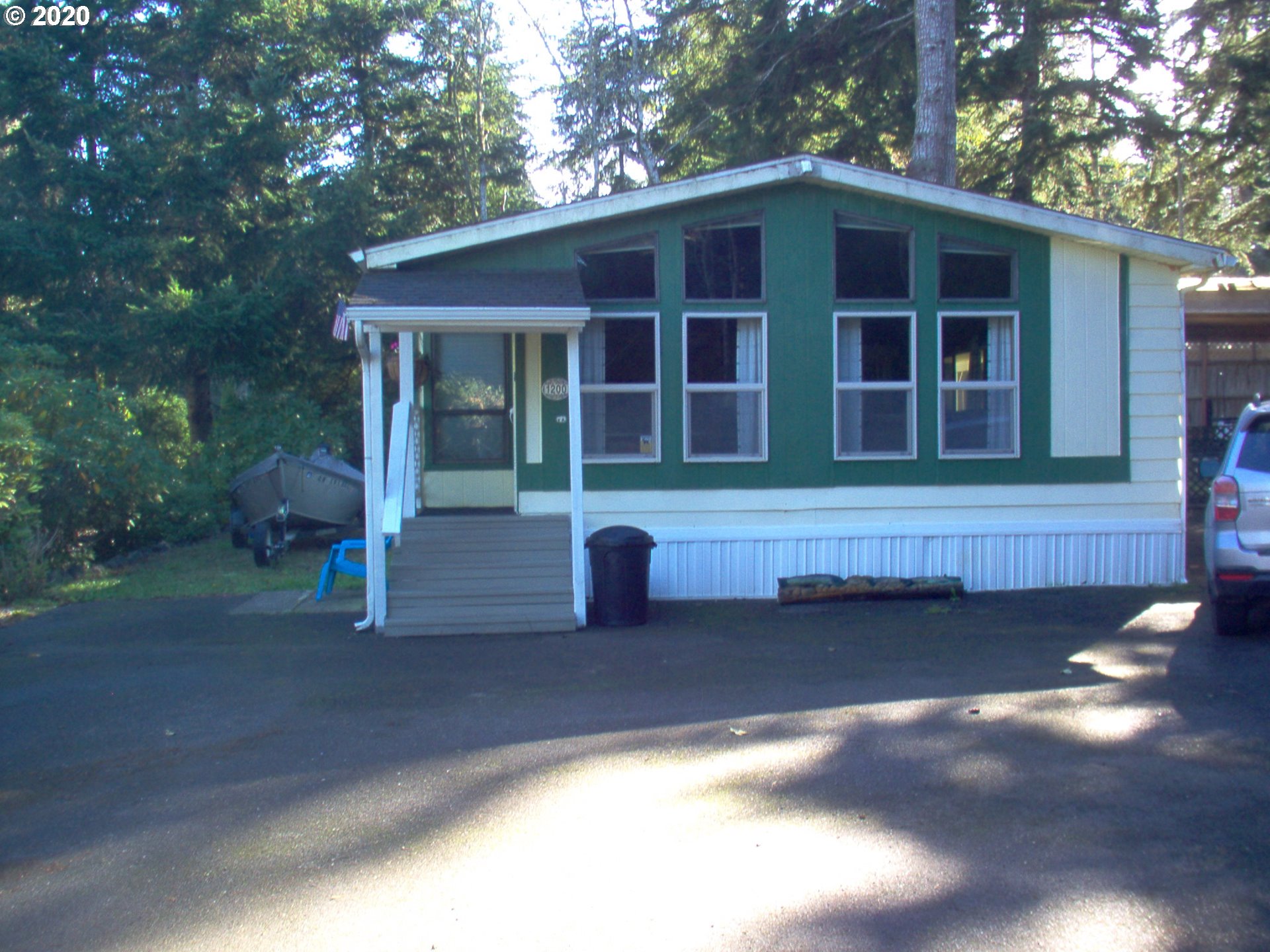 1200 Kristi Loop Lakeside, OR 97449 - Photo 1 of 20 Gallery Image 1