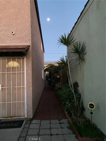 $659,000 | 10316 San Pedro Street, Los Angeles, CA 90003