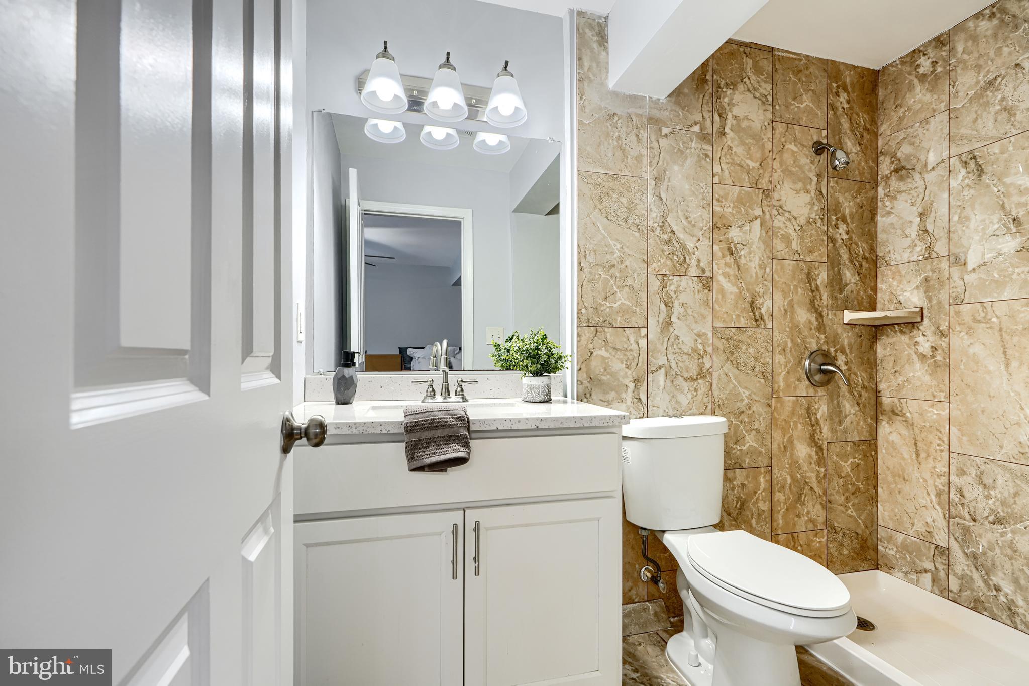 5414 Radecke Avenue Baltimore, MD 21206 - Photo 23 of 48 Ensuite Bathroom