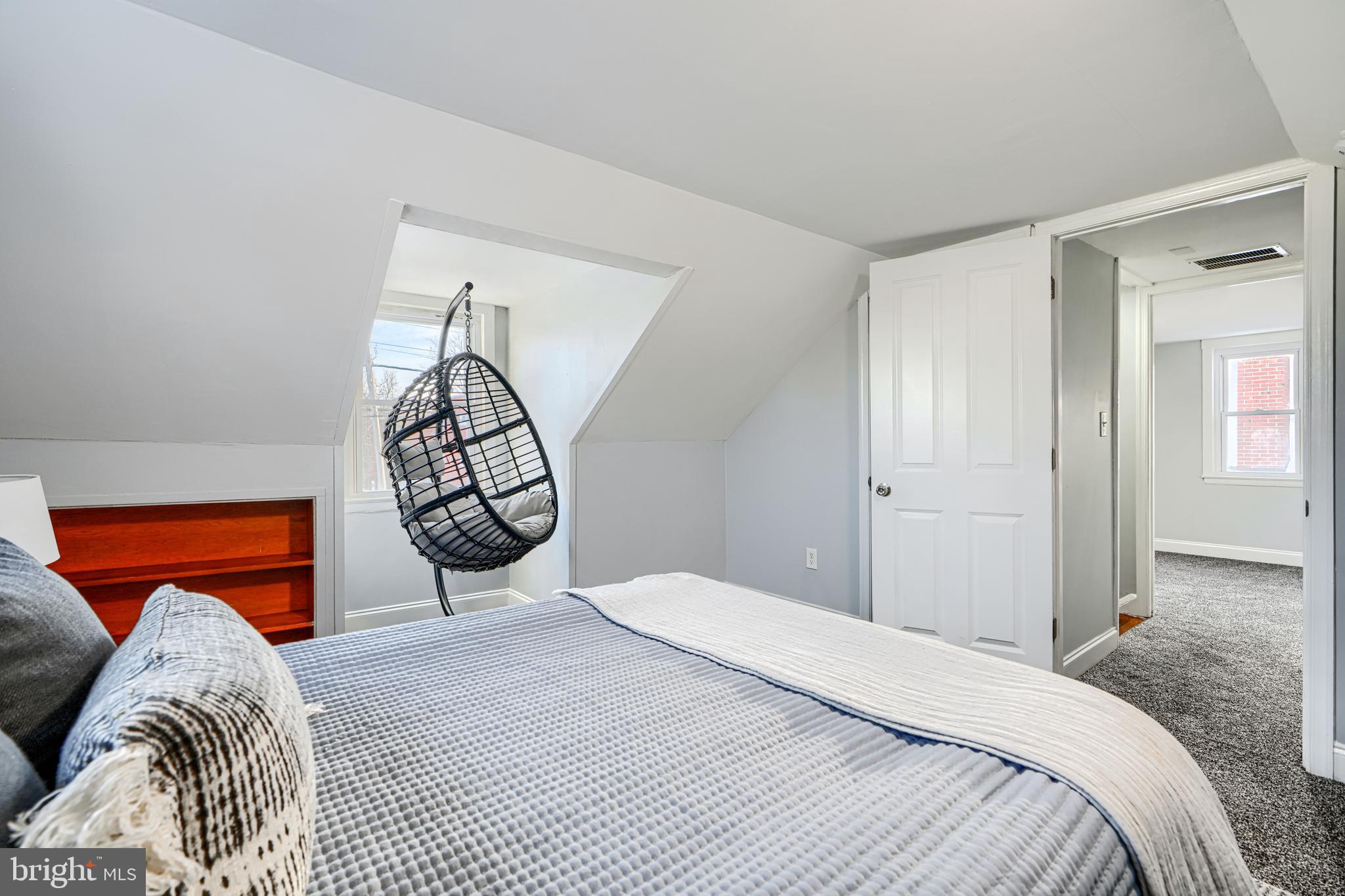 5414 Radecke Avenue Baltimore, MD 21206 - Photo 30 of 48 Bedroom with Closet