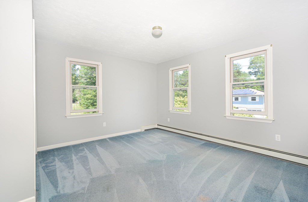 6 Rochelle Street Auburn, MA 01501 - Photo 21 of 36 Gallery Image 21