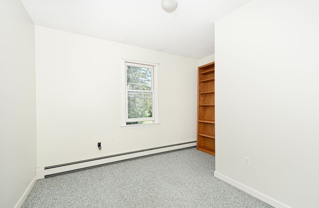 6 Rochelle Street Auburn, MA 01501 - Photo 23 of 36 Gallery Image 23