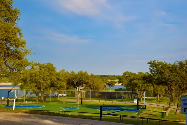 a view of an outdoor space