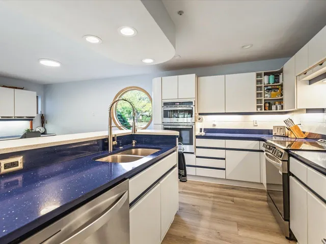 $649,900 | 1953 Harlem Boulevard, Rockford, IL 61103