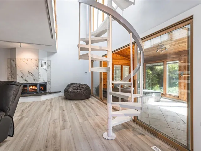 $649,900 | 1953 Harlem Boulevard, Rockford, IL 61103