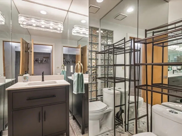 $649,900 | 1953 Harlem Boulevard, Rockford, IL 61103