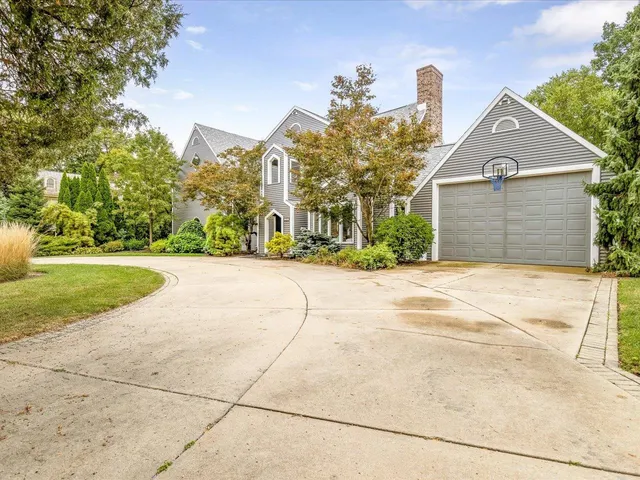 $649,900 | 1953 Harlem Boulevard, Rockford, IL 61103