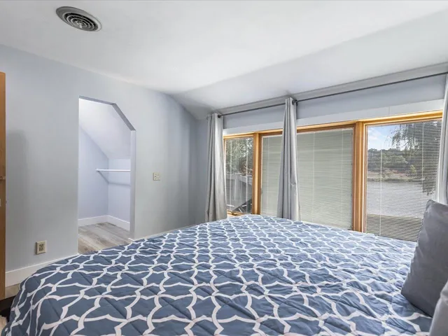 $649,900 | 1953 Harlem Boulevard, Rockford, IL 61103