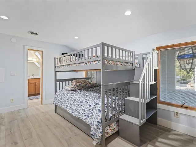 $649,900 | 1953 Harlem Boulevard, Rockford, IL 61103