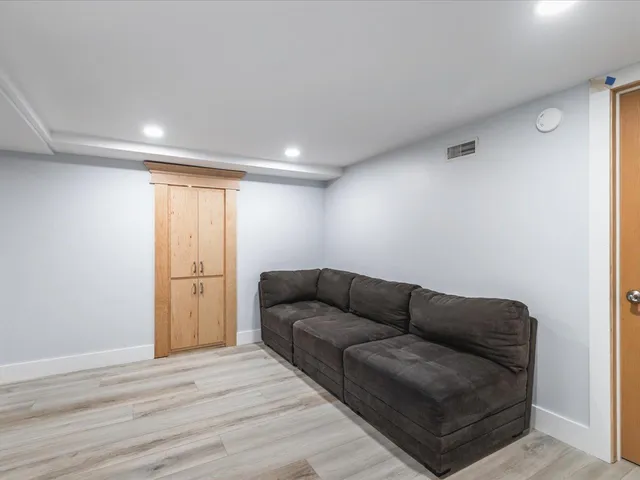 $649,900 | 1953 Harlem Boulevard, Rockford, IL 61103