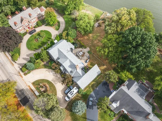 $649,900 | 1953 Harlem Boulevard, Rockford, IL 61103