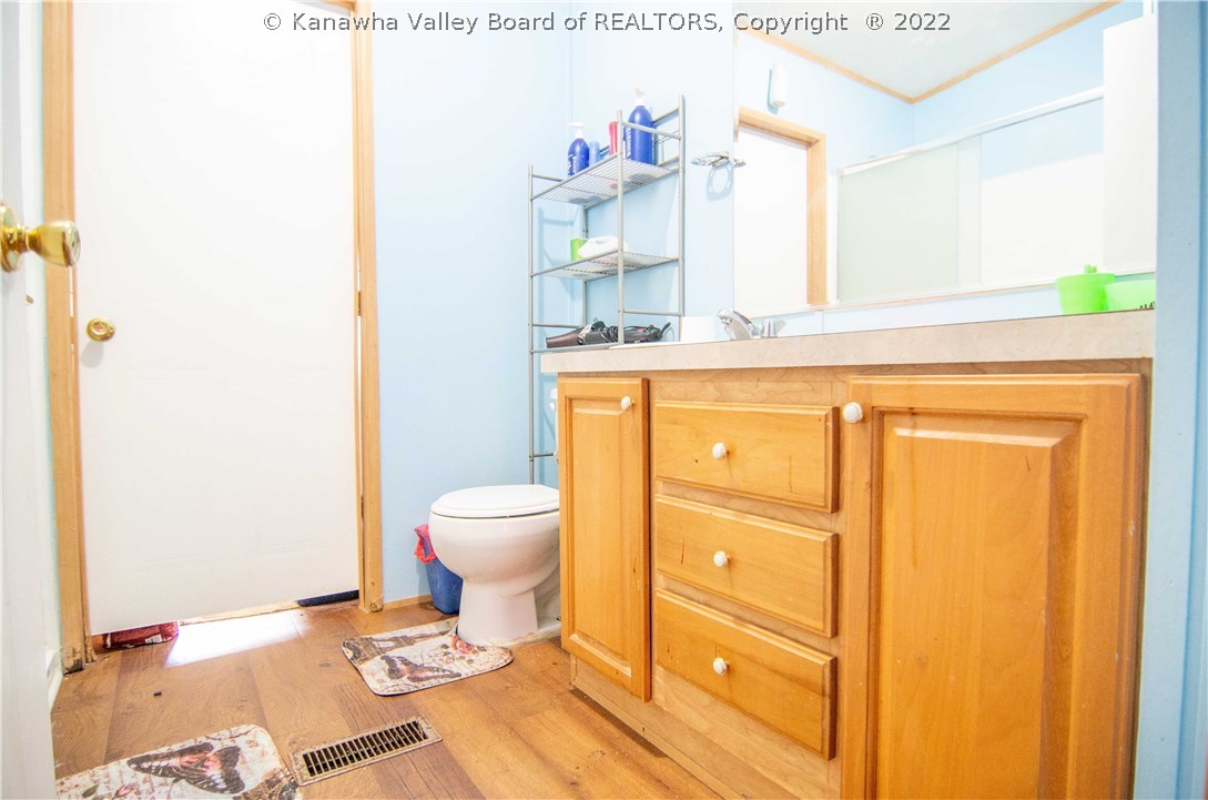1053 Hedrick Road Scott Depot, WV 25560 - Photo 16 of 26 Gallery Image 16