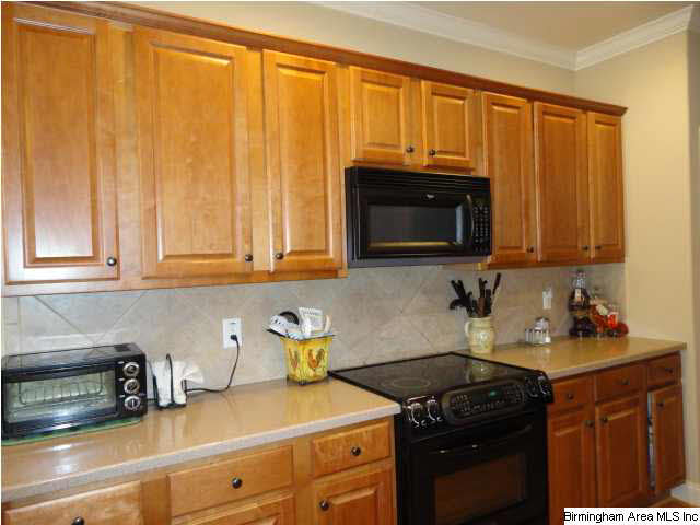 1009 Stoneykirk Road Pelham, AL 35124 - Photo 11 of 32