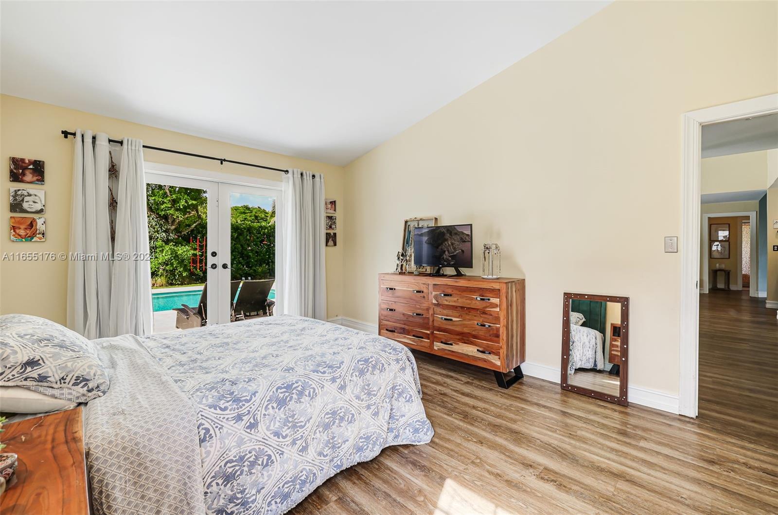 14871 Southwest 156th Street Miami, FL 33187 - Photo 26 of 84