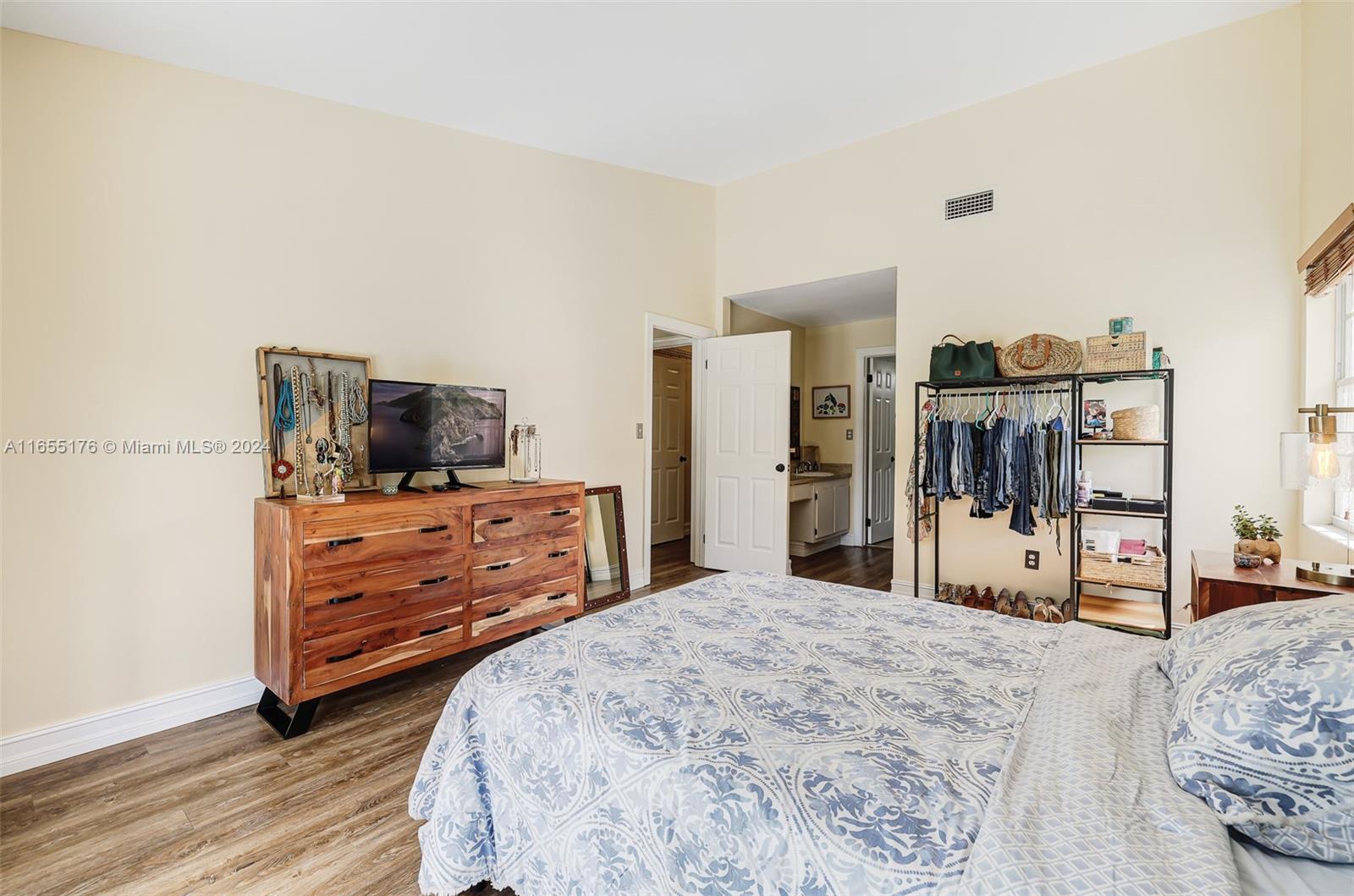 14871 Southwest 156th Street Miami, FL 33187 - Photo 27 of 84