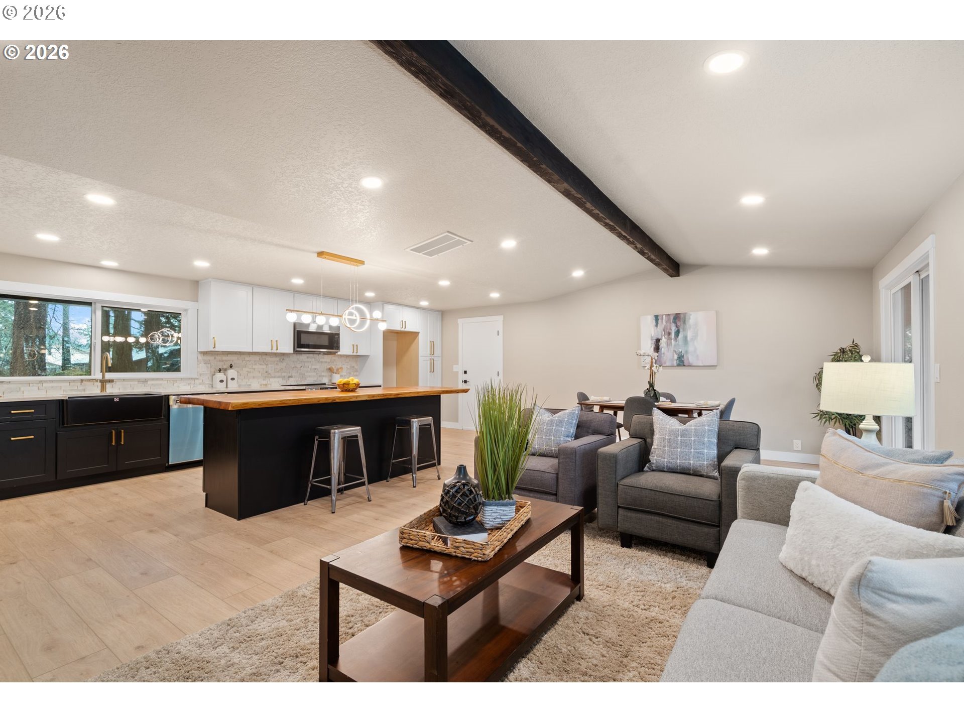 22420 South Parrot Creek Road Oregon City, OR 97045 - Photo 16 of 48