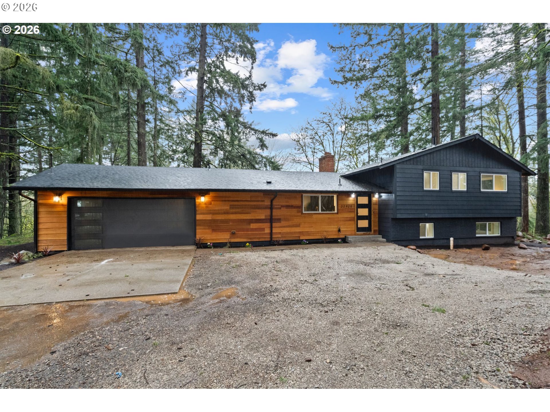 22420 South Parrot Creek Road Oregon City, OR 97045 - Photo 2 of 48