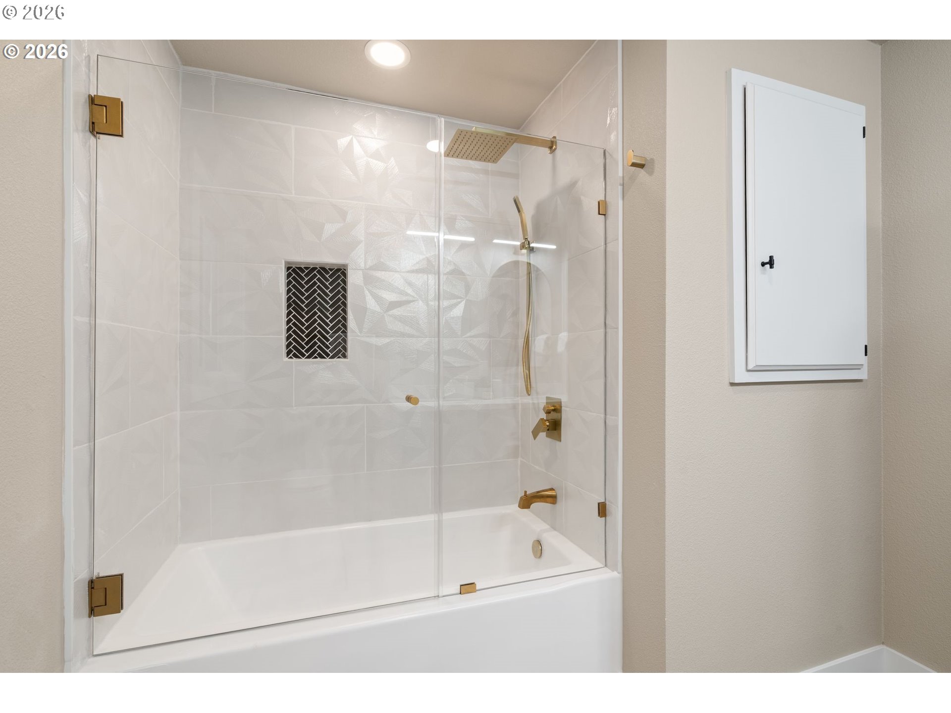 22420 South Parrot Creek Road Oregon City, OR 97045 - Photo 21 of 48