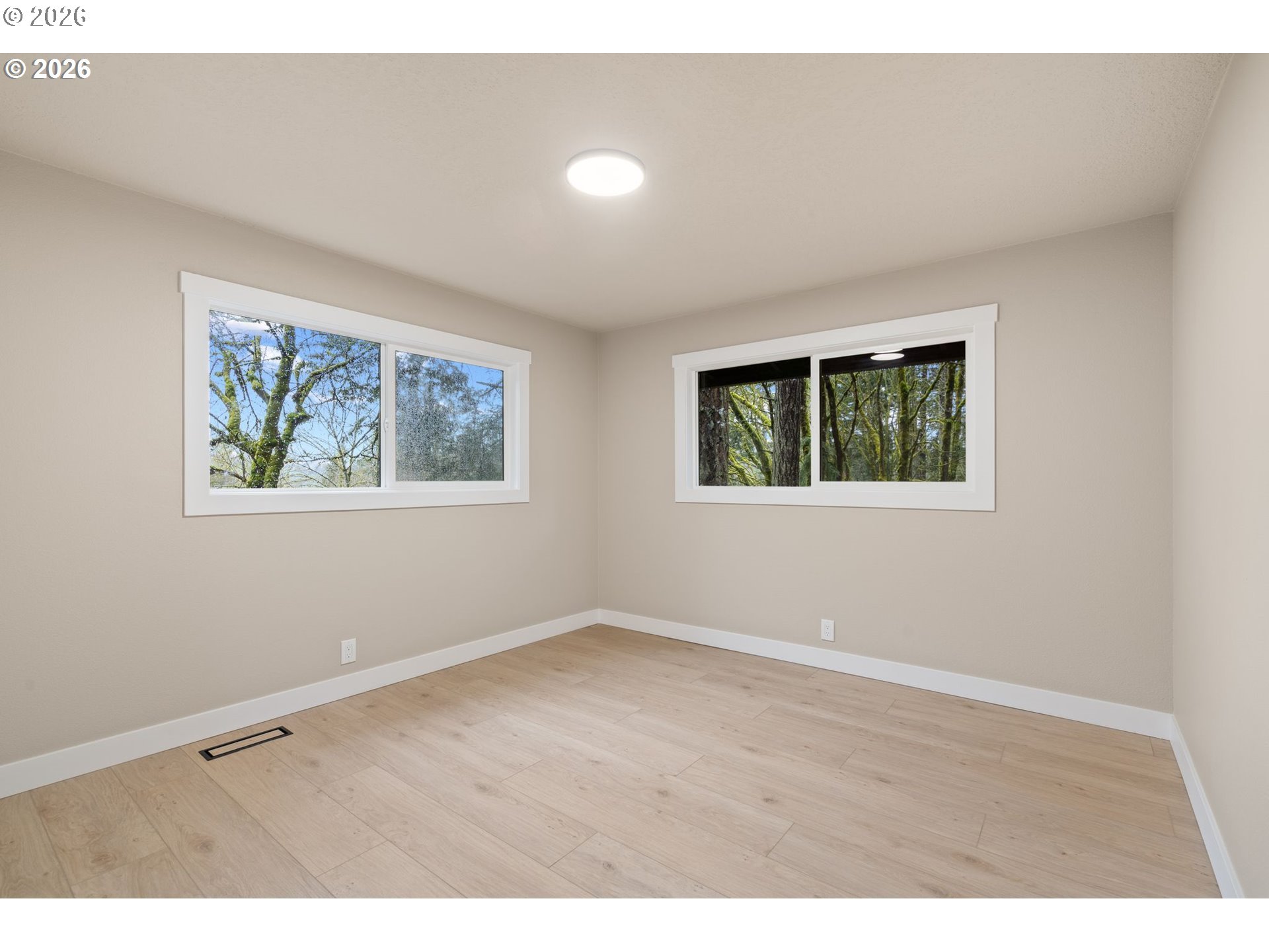 22420 South Parrot Creek Road Oregon City, OR 97045 - Photo 26 of 48