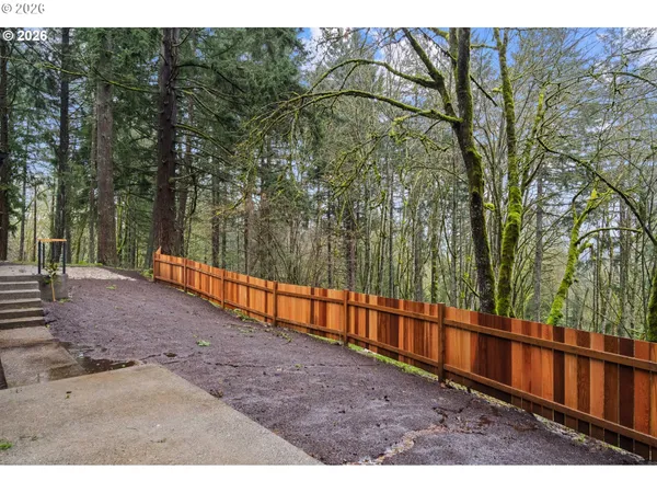 $919,900 | 22420 South Parrot Creek Road, Oregon City, OR 97045