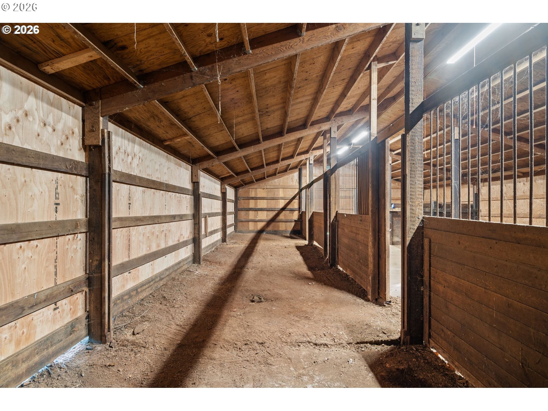 22420 South Parrot Creek Road Oregon City, OR 97045 - Photo 46 of 48