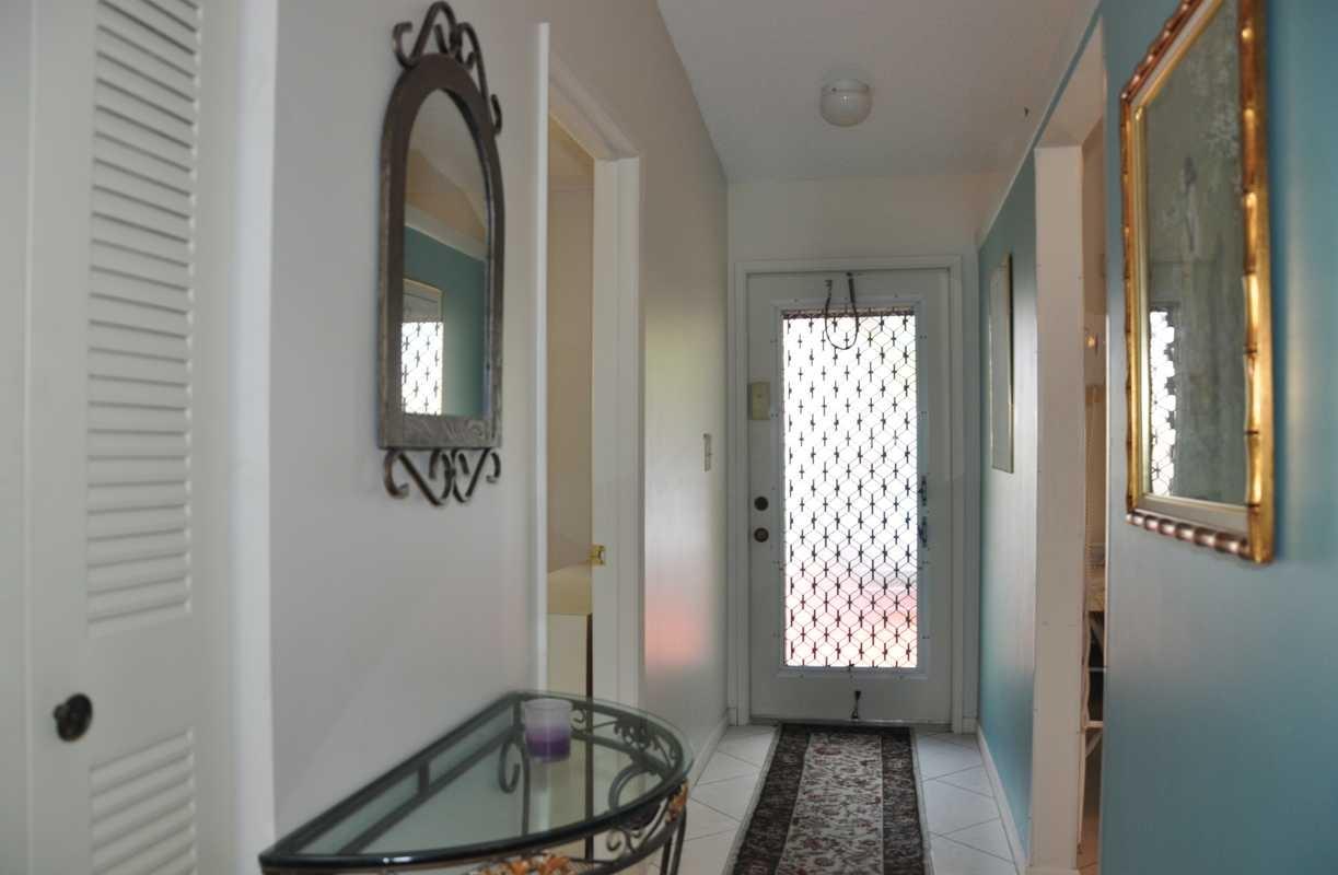 8602 Dreamside Lane Boca Raton, FL 33496 - Photo 3 of 25 FOYER