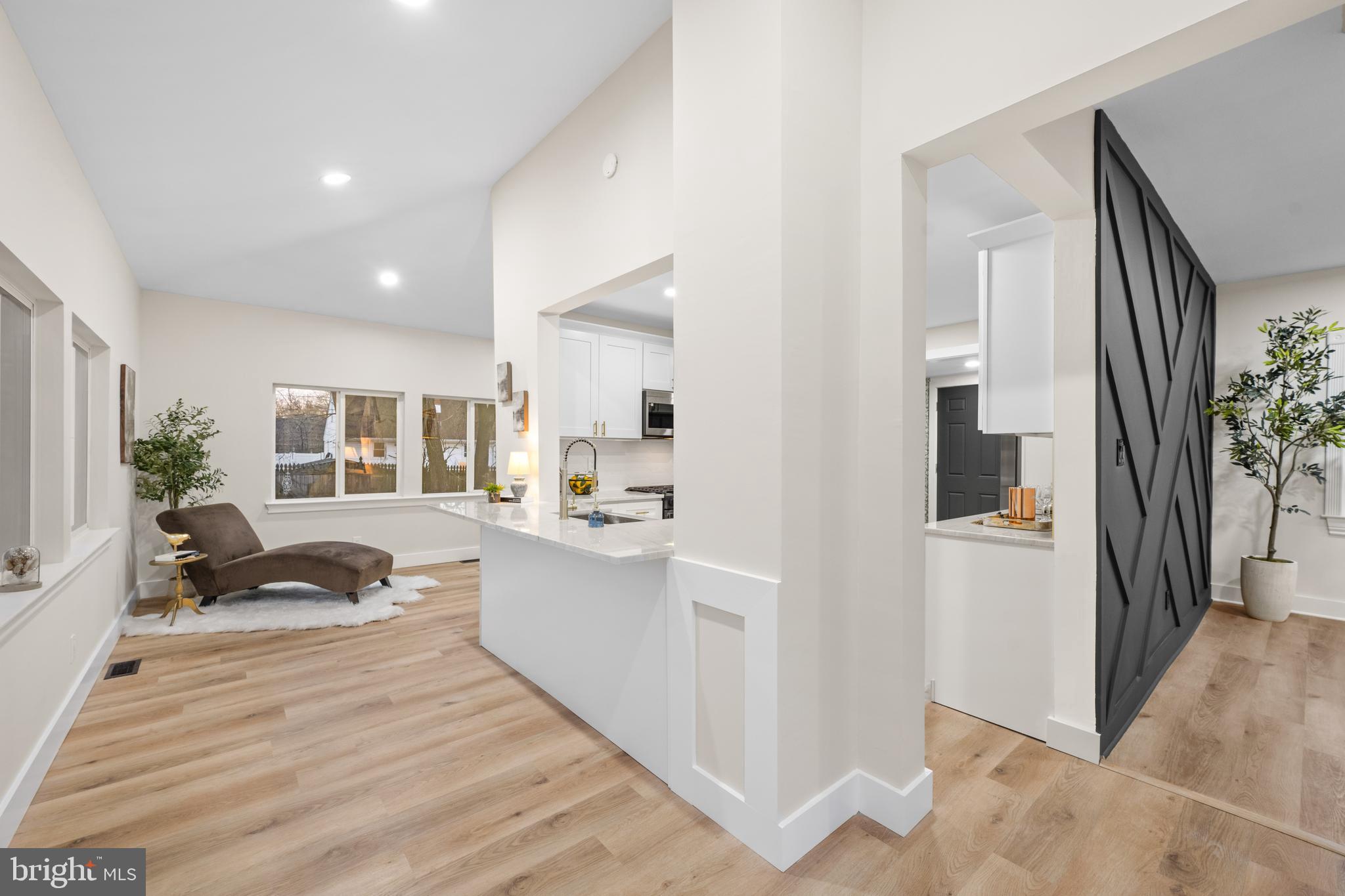 308 West 3rd Street Palmyra, NJ 08065 - Photo 10 of 43