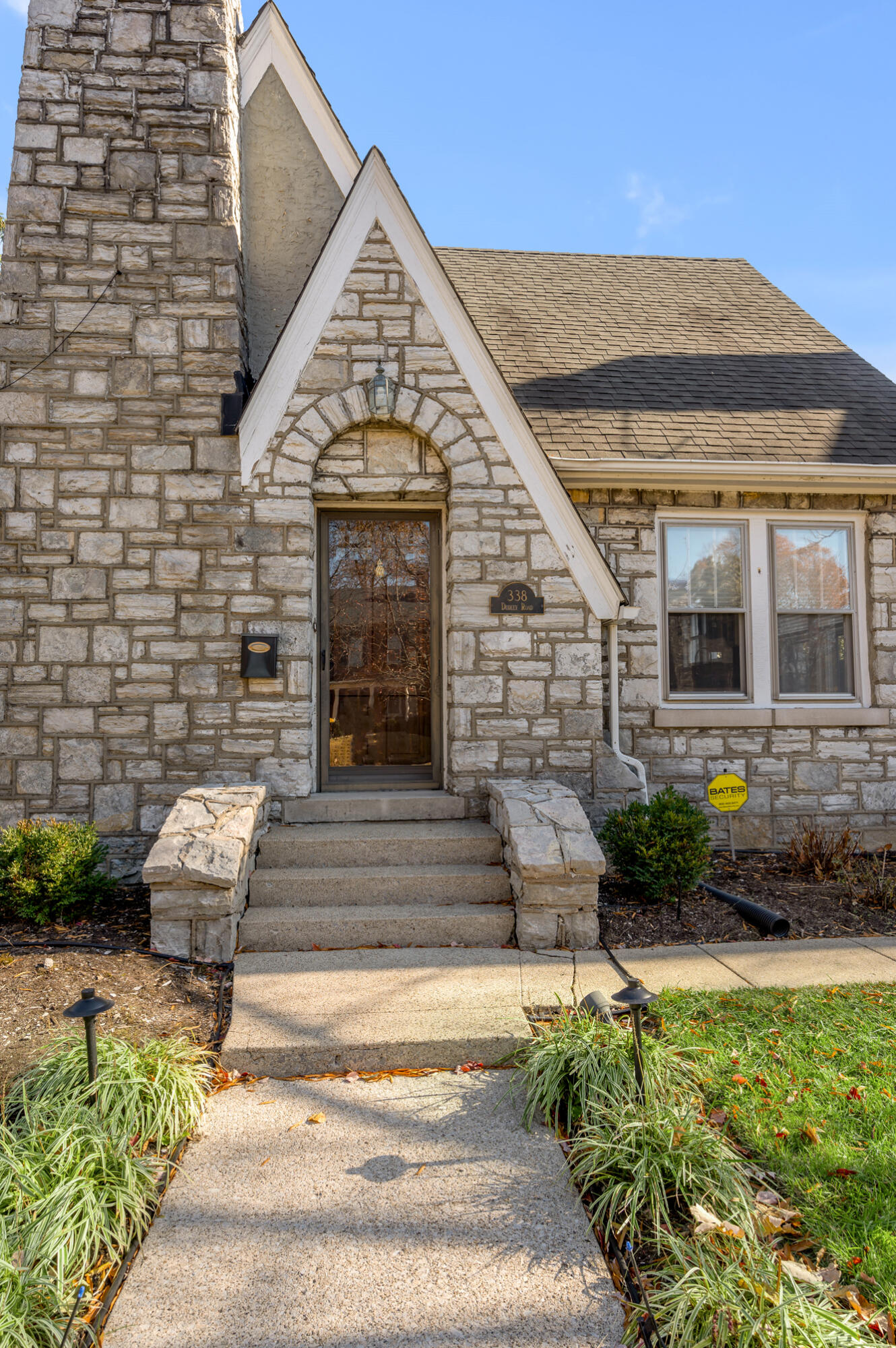 338 Dudley Road Lexington, KY 40502 - Photo 6 of 59 Front Elevation