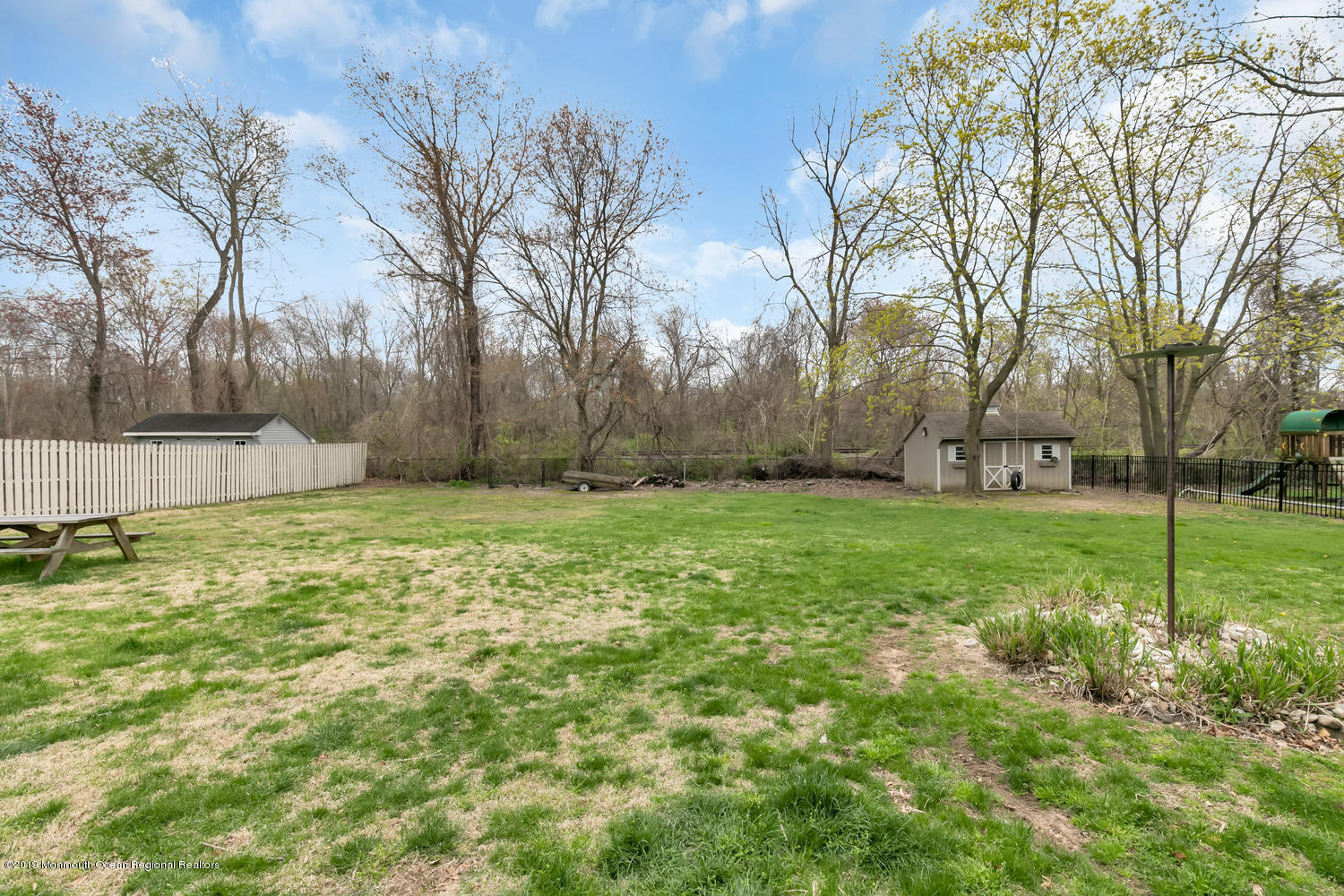 42 Rutledge Drive Red Bank, NJ 07701 - Photo 24 of 27 Yard