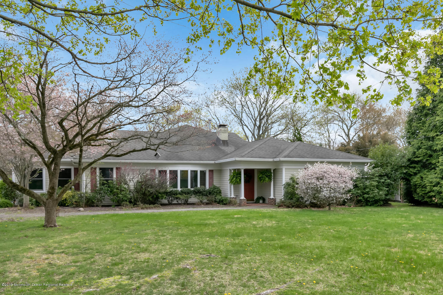 42 Rutledge Drive Red Bank, NJ 07701 - Photo 27 of 27 Front 2