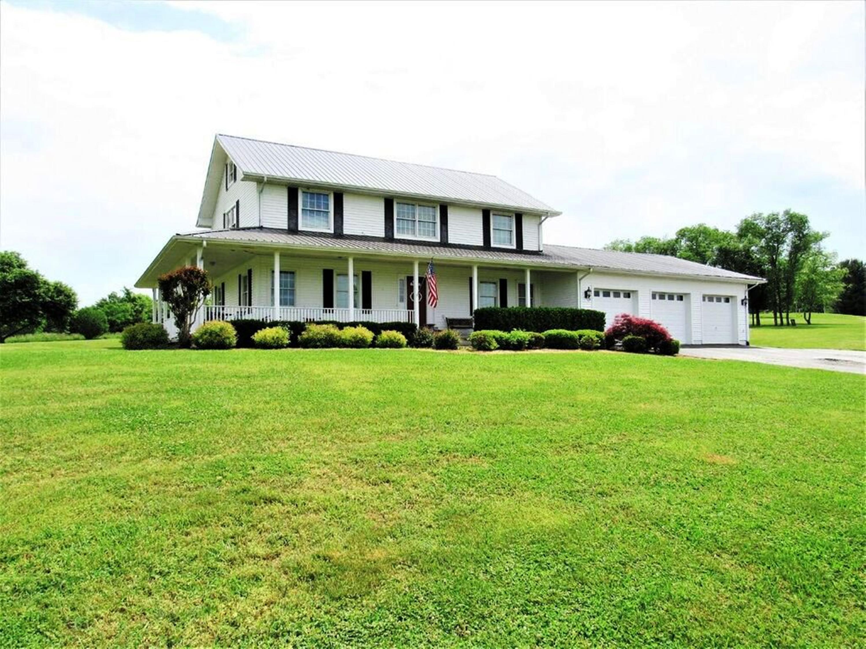 2960 Beecarter Road Dandridge, TN 37725 - Photo 24 of 29 2-STORY
