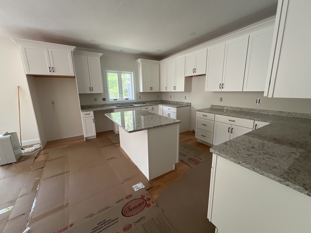 24 Jewell Road Marlborough, MA 01752 - Photo 11 of 42 Gallery Image 11