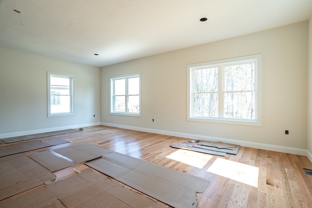 24 Jewell Road Marlborough, MA 01752 - Photo 16 of 42 Gallery Image 16