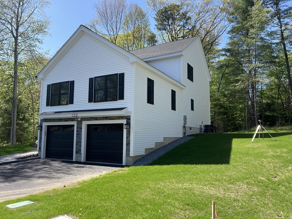 24 Jewell Road Marlborough, MA 01752 - Photo 3 of 42 Gallery Image 3