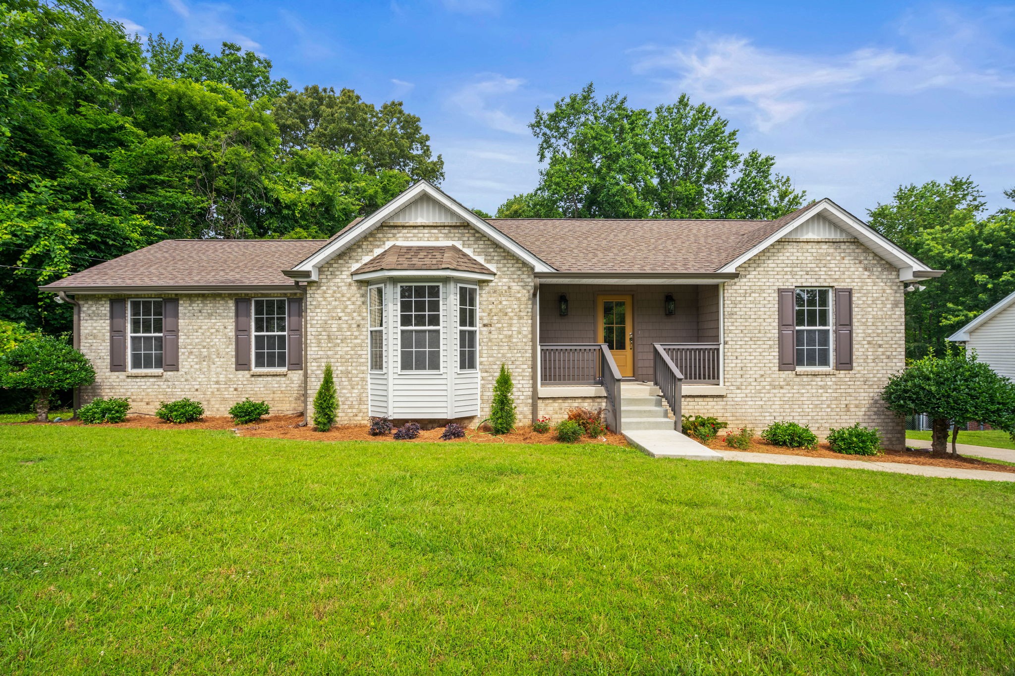 408 Portland Road White House, TN 37188 - Photo 2 of 40 Gallery Image 2