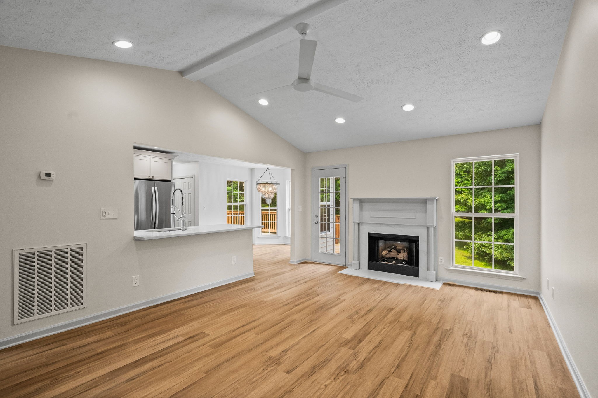 408 Portland Road White House, TN 37188 - Photo 6 of 40 Gallery Image 6