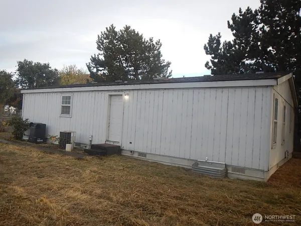 a backyard of a house