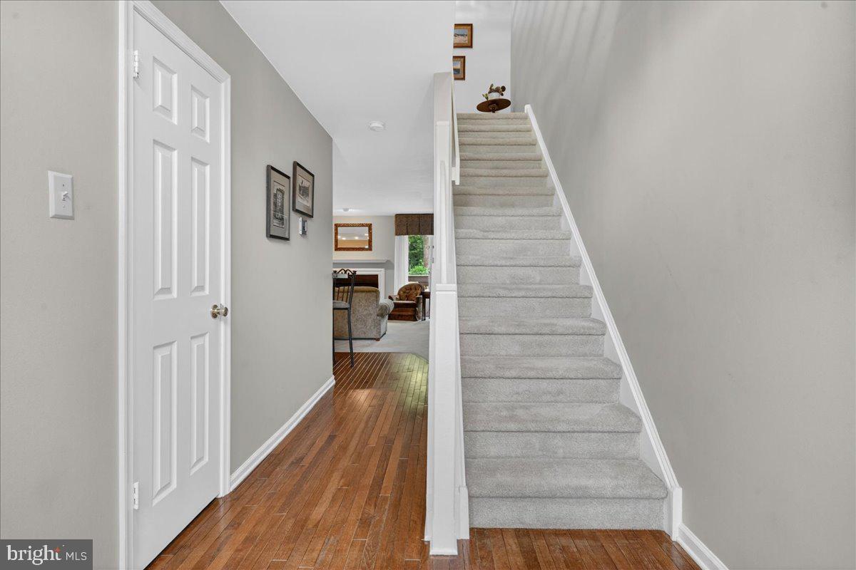 266 Fox Run Exton, PA 19341 - Photo 16 of 45 View from entryway, stairs to 2nd floor