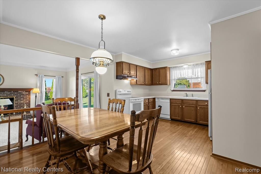 8451 Mannington Road Canton, MI 48187 - Photo 10 of 32