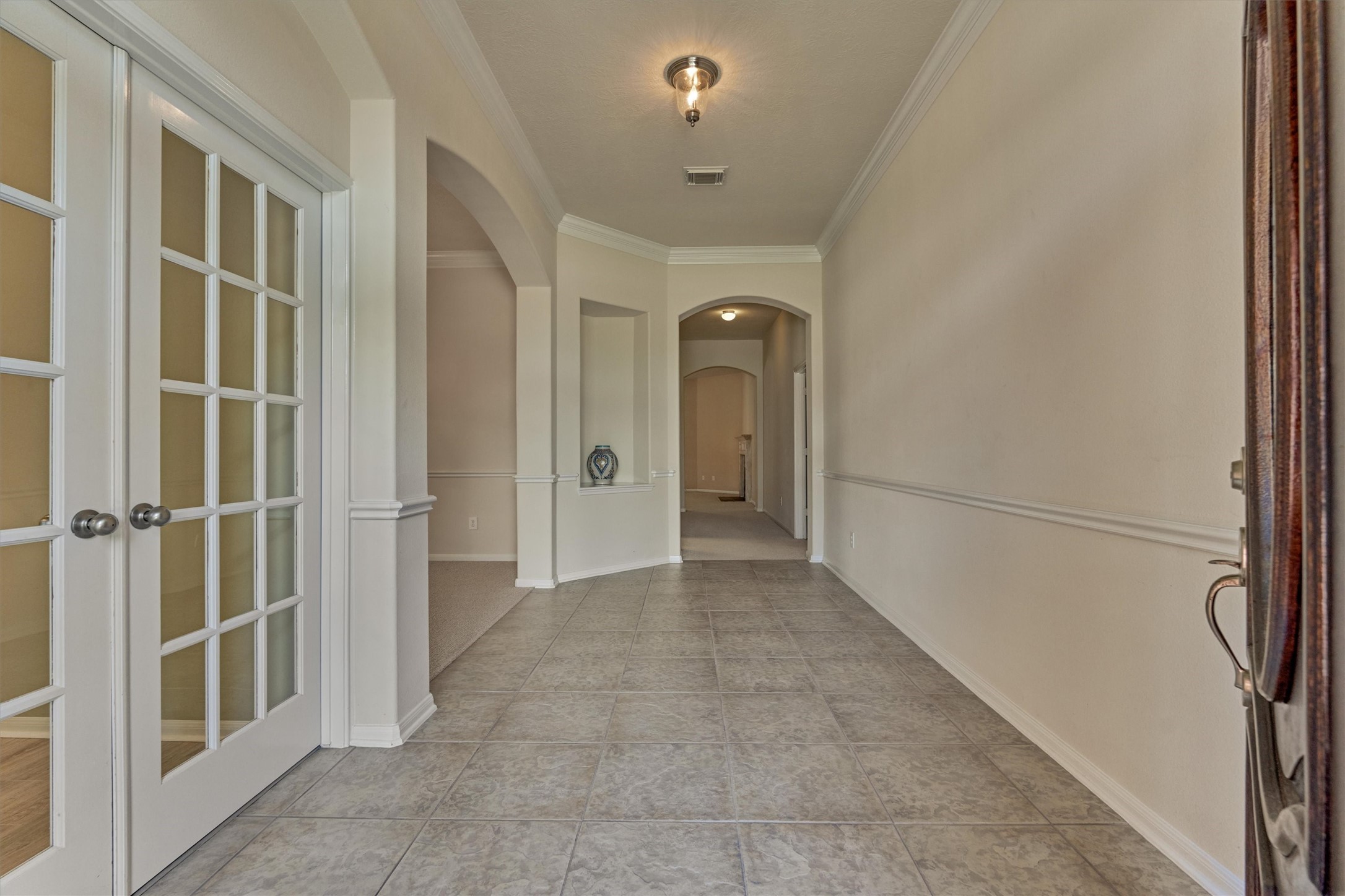 24910 Corbin Gate Drive Spring, TX 77389 - Photo 7 of 49 a view of a hallway with closet area