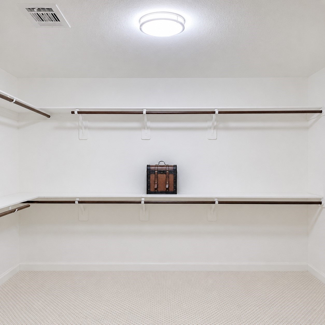 5612 Rainflower Terrace Lane Spring, TX 77389 - Photo 25 of 50 a close view of closet